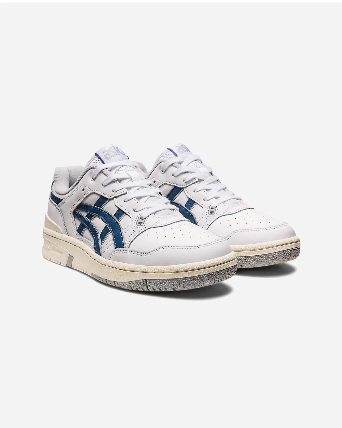 EX89 - White/Grand Shark