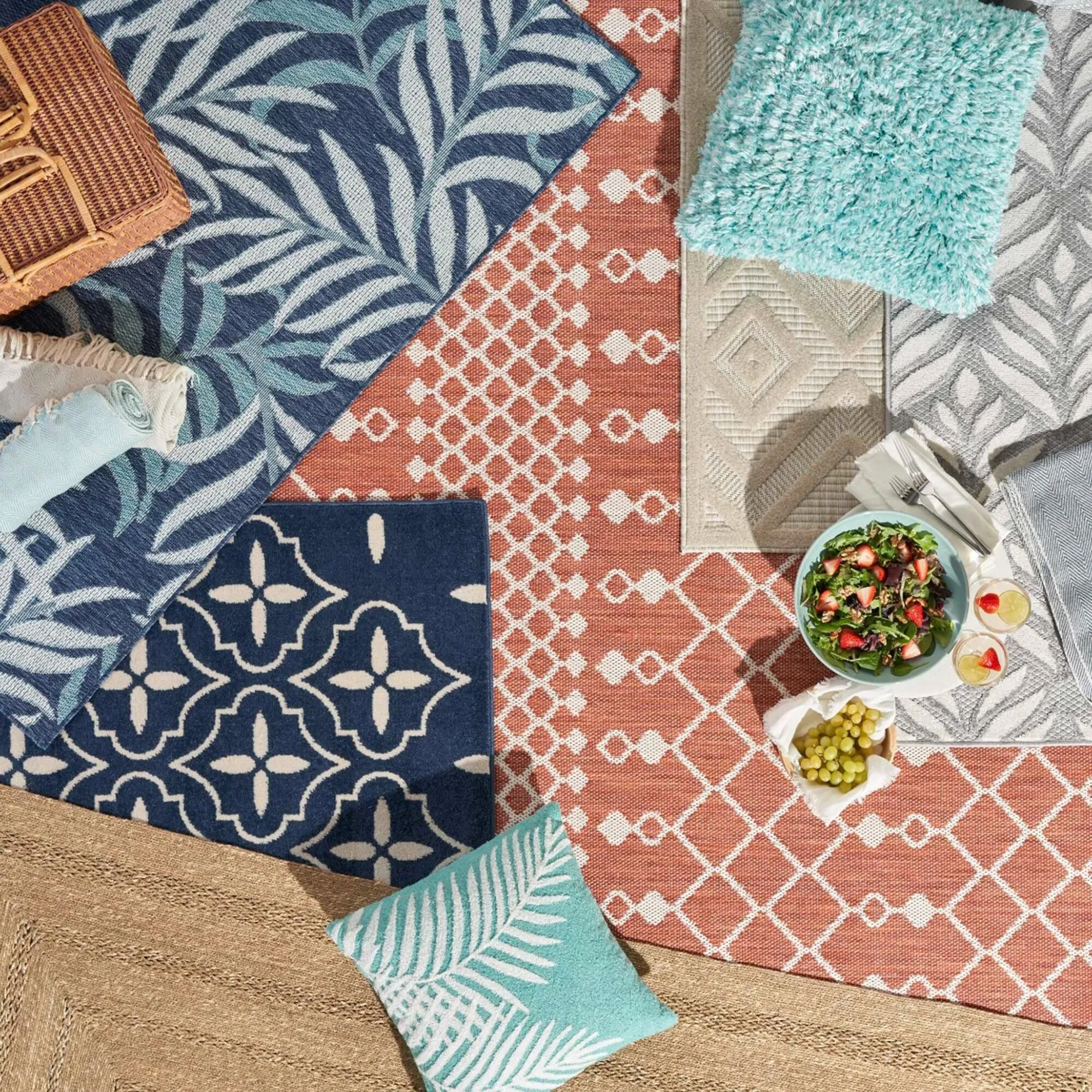 Nourison Positano Southwestern Terracotta 5' x 7' Indoor/Outdoor Area Rug
