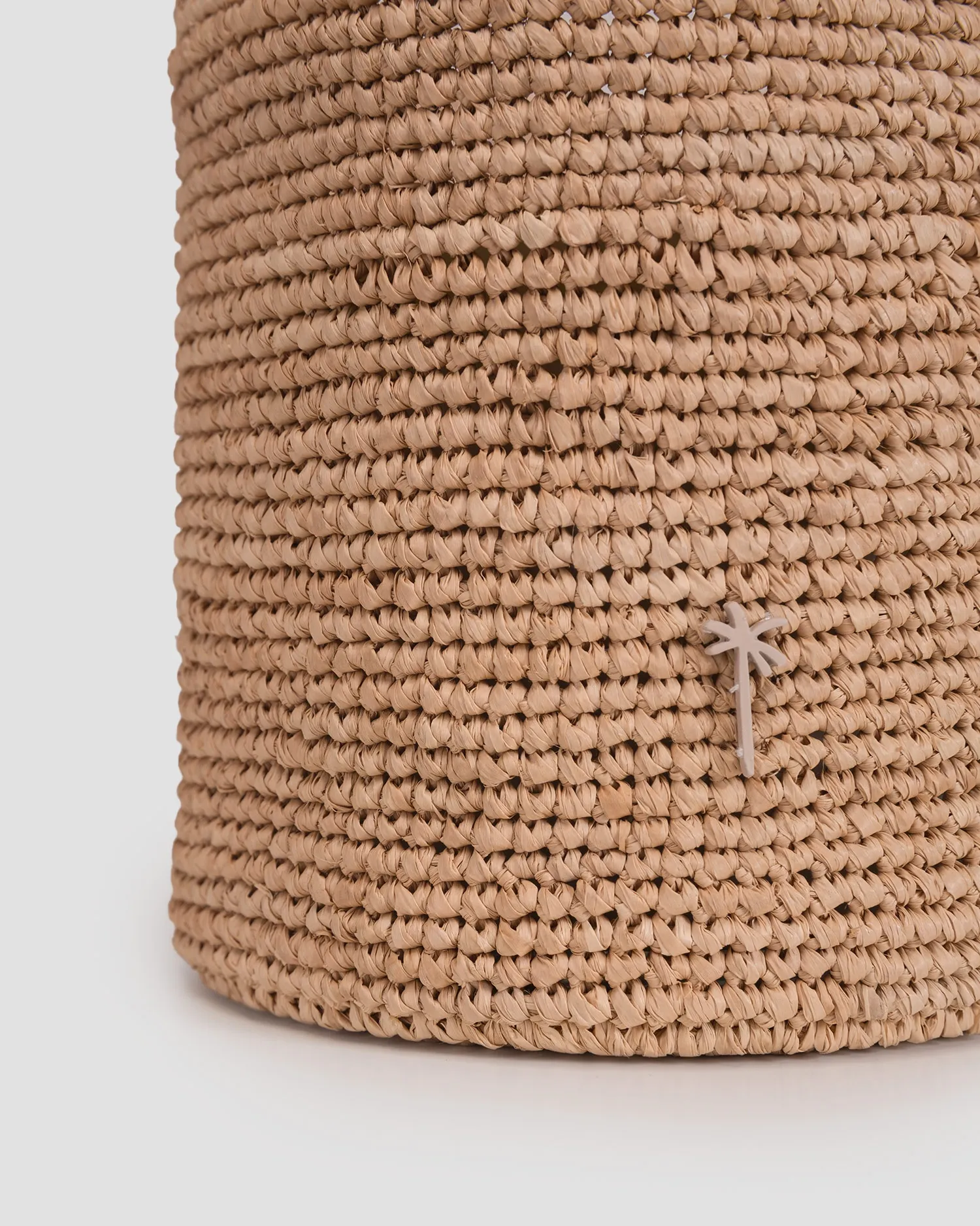 Scented candle in a basket Manebi Mediterranean V22CS-v22